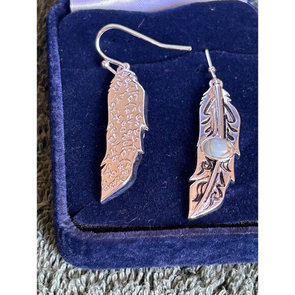 Montana Silversmiths Silver Feather Dangle Earrings With Turquoise Boho Western - Picture 4 of 6